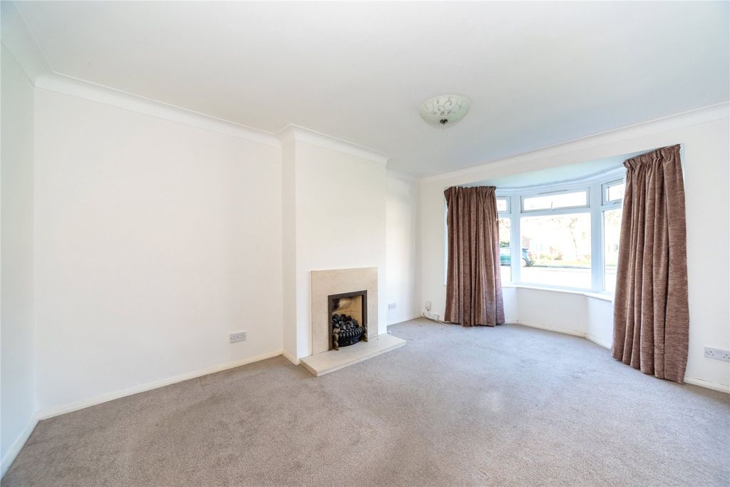 Property photo 2 of 9 Picture No. 23