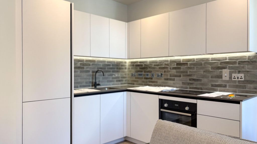 Property photo 2 of 20 Kitchen