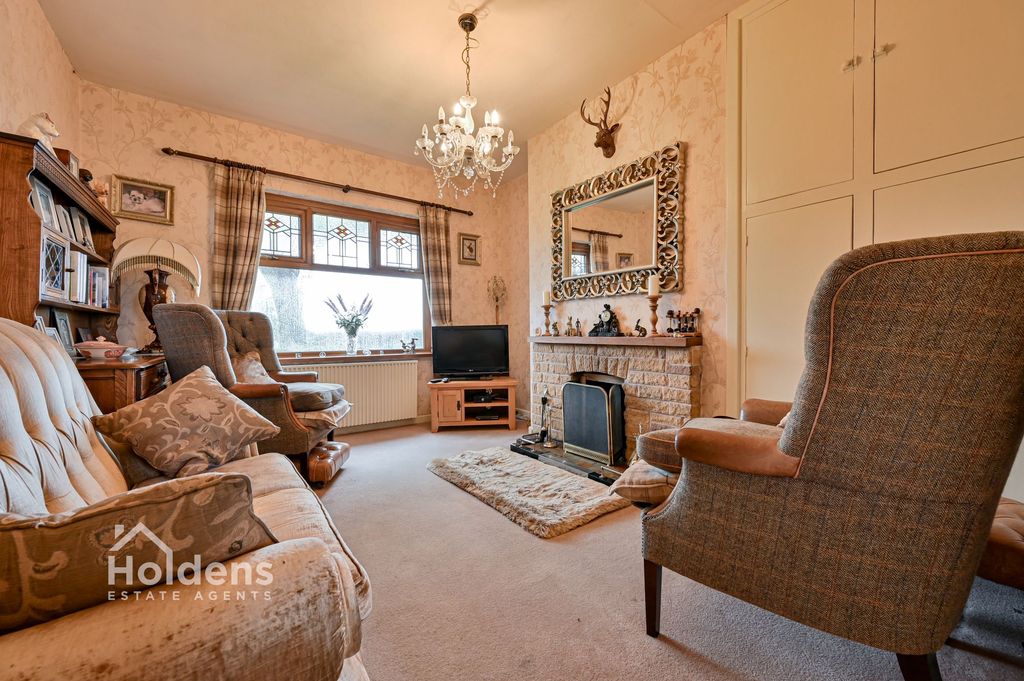 Property photo 2 of 15