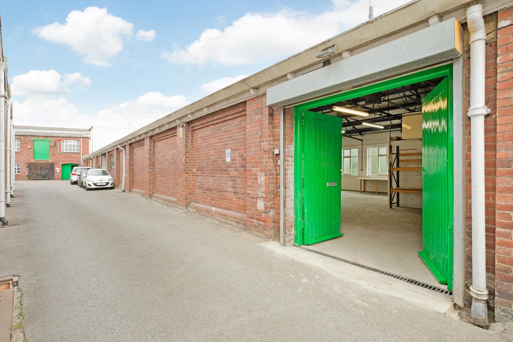 Property photo 1 of 8 Img_5431.Jpg