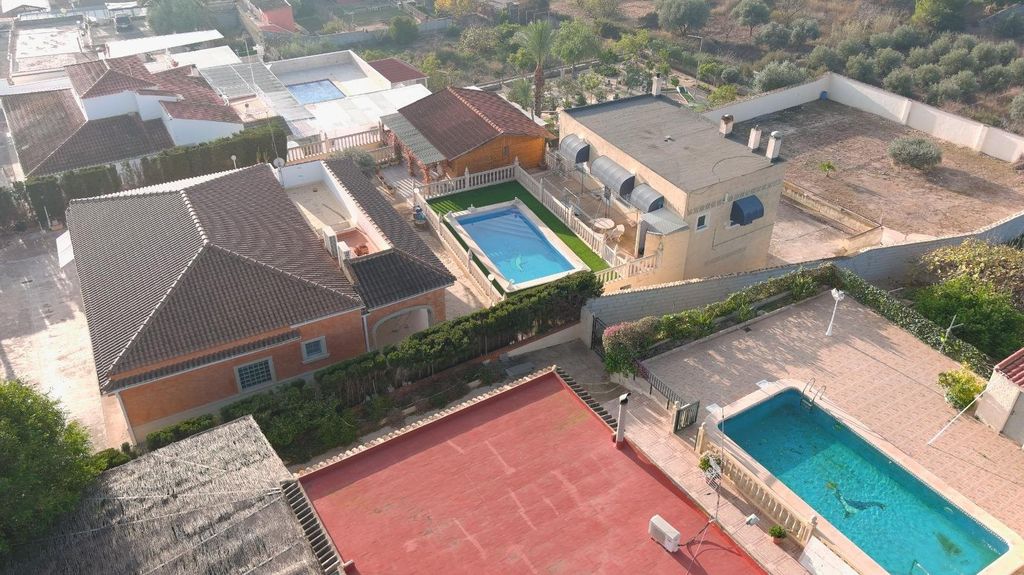 Property photo 1 of 10