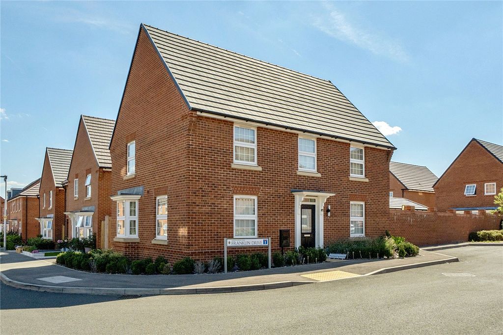 Property photo 1 of 23 Picture No. 04