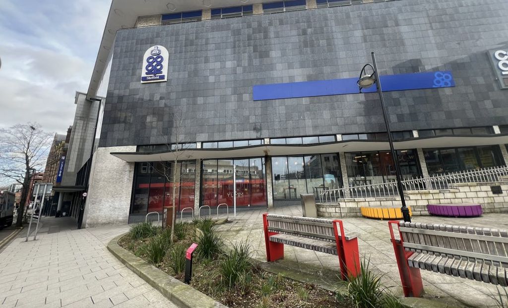 Property photo 1 of 2 Castle House Retail.Png