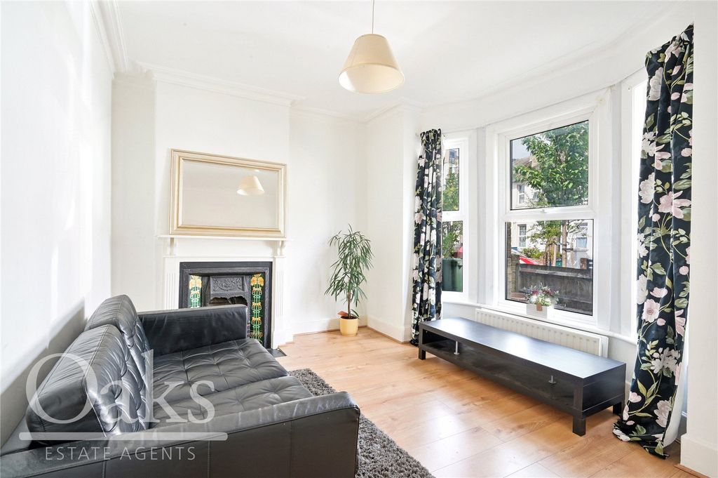 Property photo 2 of 12 Picture No. 03