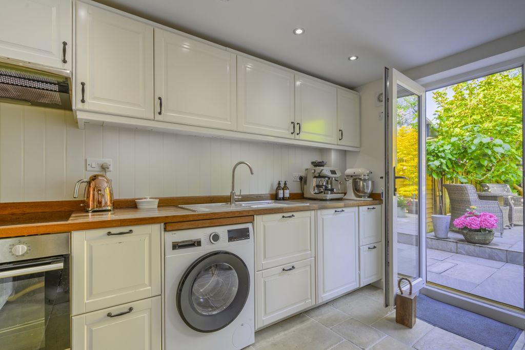 Property photo 3 of 18 Dsc_4247Hdr-Edit