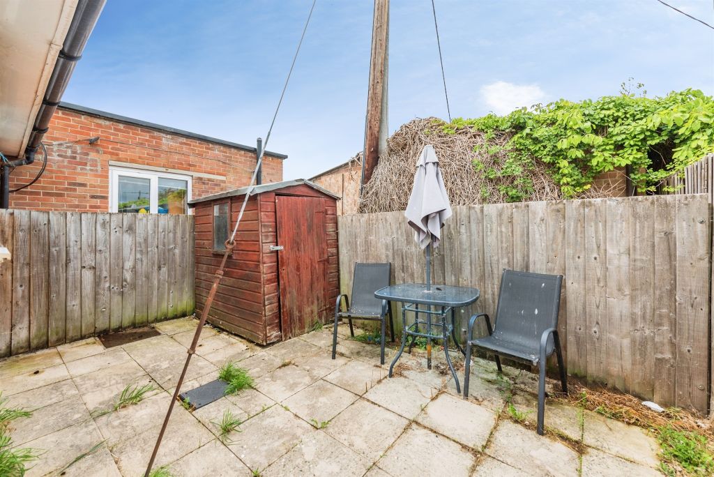 Property photo 1 of 16