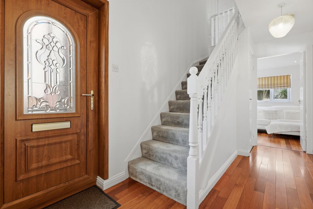 Property photo 2 of 49 1_Crum6184