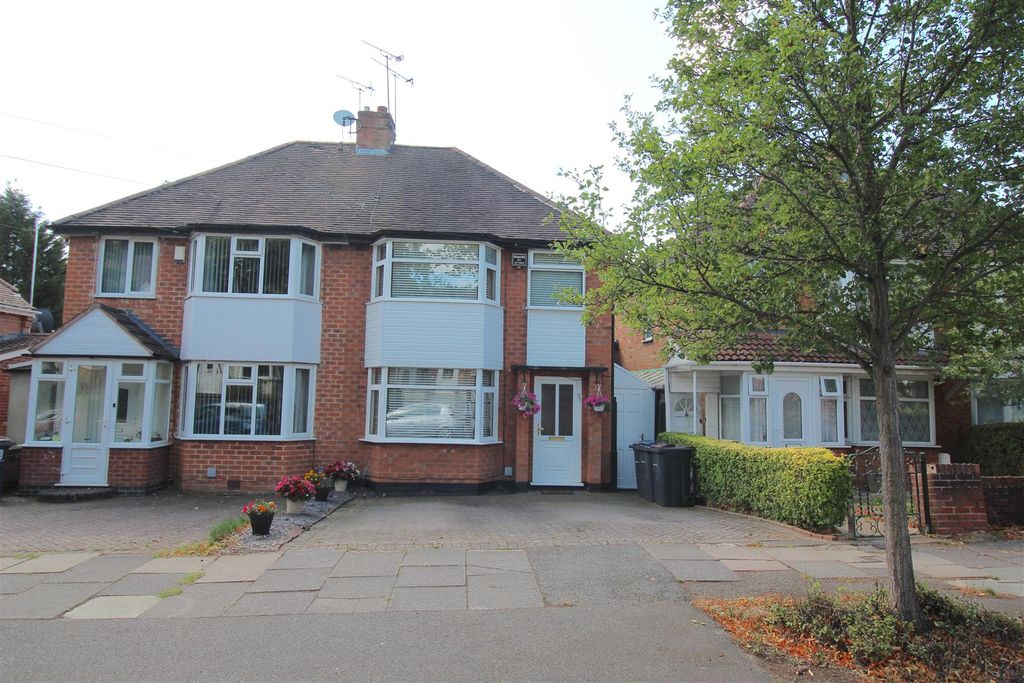 Property photo 1 of 12 Img_7823.Jpg
