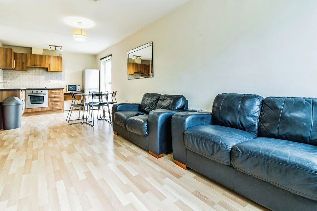 Property photo 3 of 11 Picture No. 07