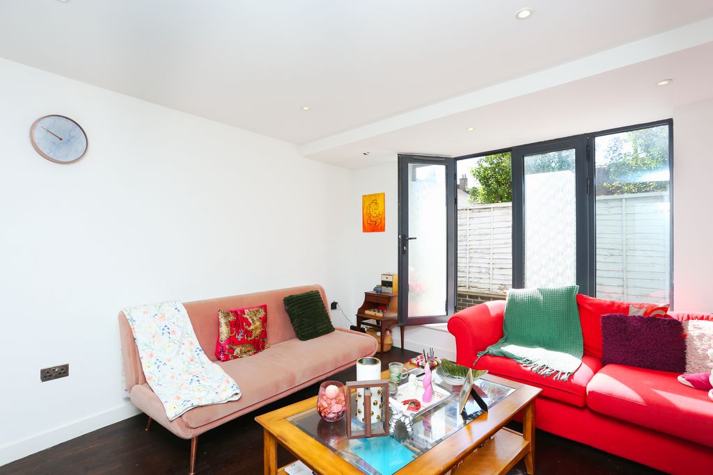Property photo 1 of 18 Img_7048