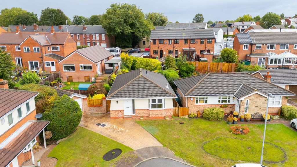 Property photo 3 of 20