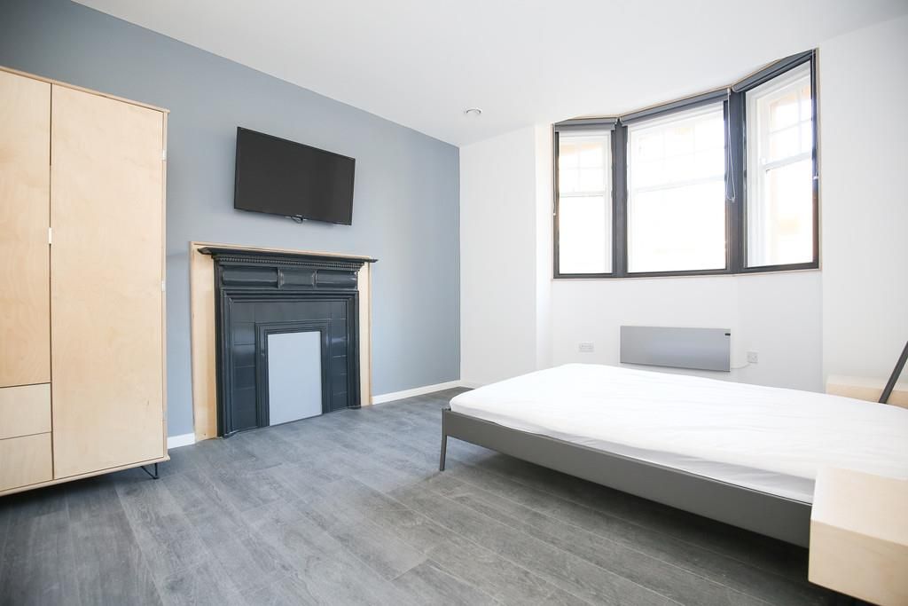 Property photo 3 of 5