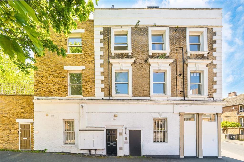 Property photo 1 of 7