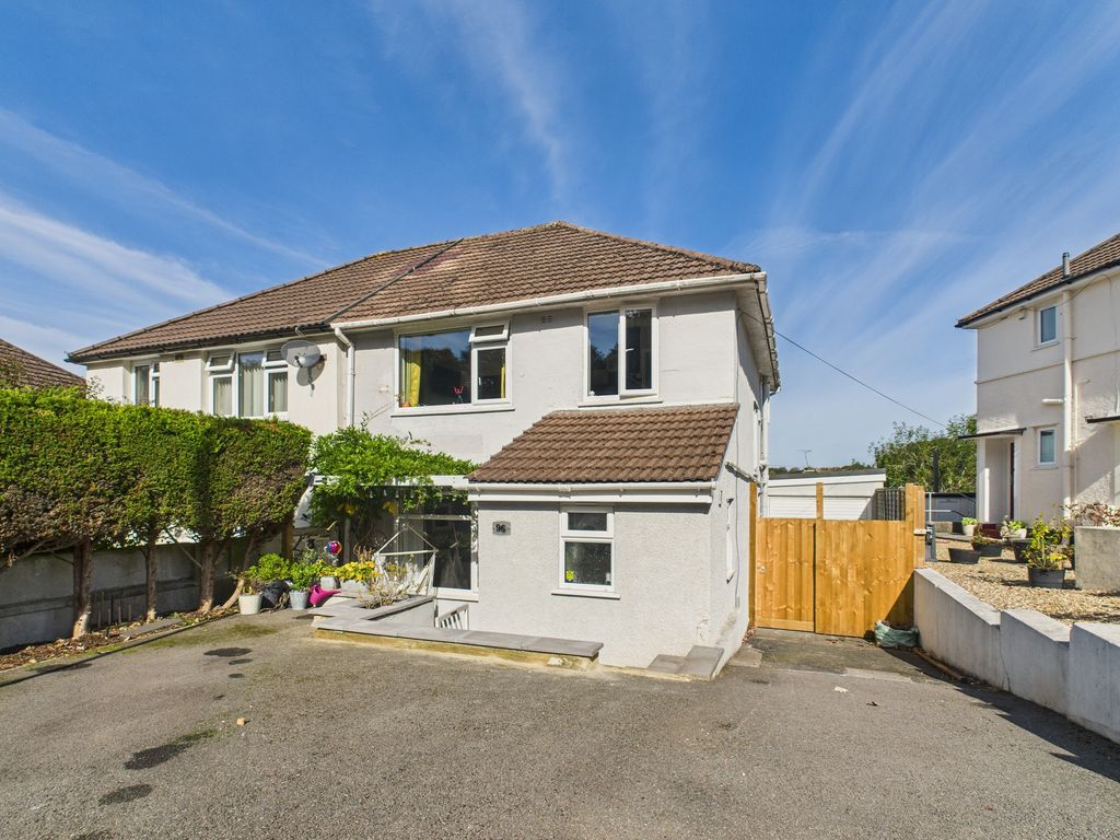 Property photo 1 of 37 Cam02089G0-Pr0575-Still042