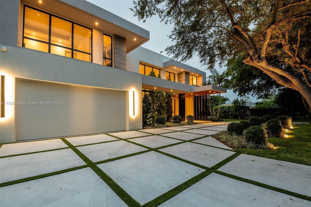 Property photo 3 of 14 <Alttext/>
