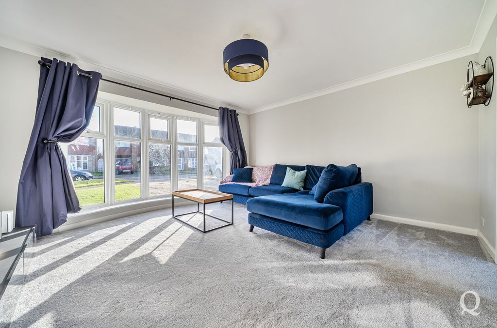 Property photo 2 of 23 2090Fe99-d9Ff-4A1...