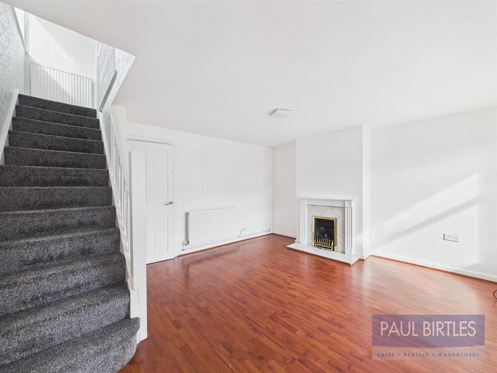 Property photo 2 of 20 Cam04378G0-Pr0326-Still020.Jpg