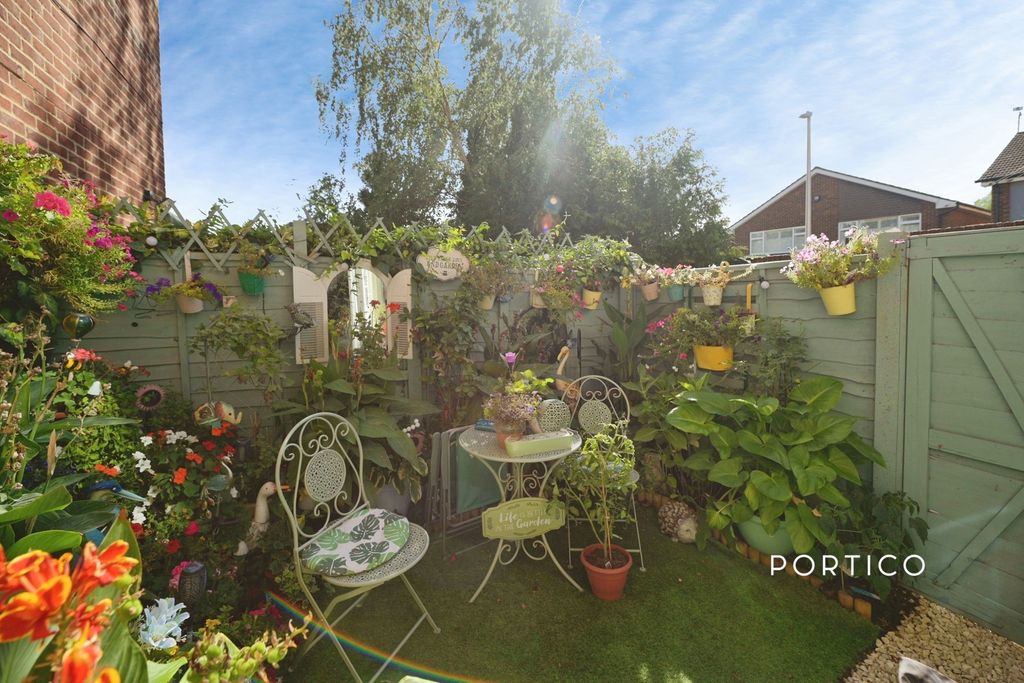 Property photo 2 of 7 Pbox-Img.Jpg