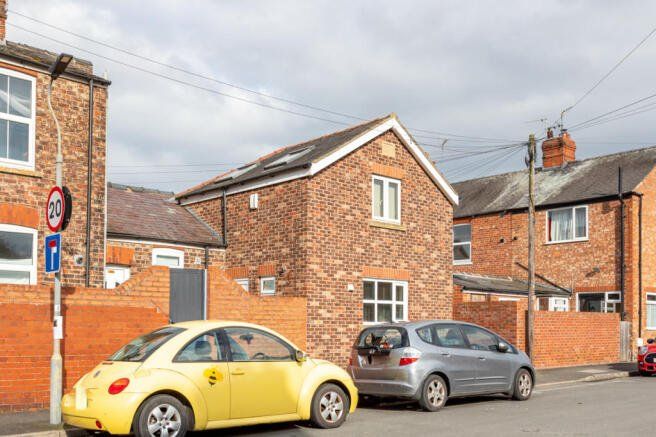 Property photo 1 of 8 Picture No. 02