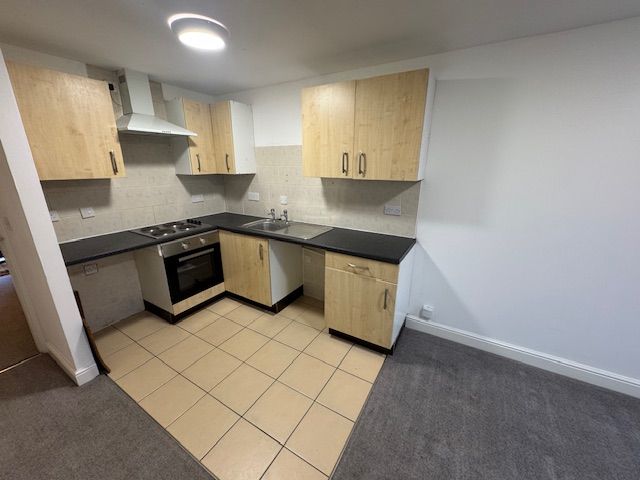 Property photo 2 of 11 Front Description 2