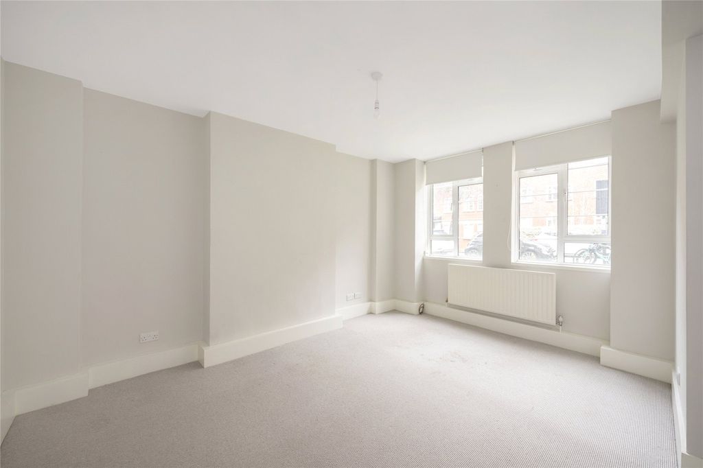 Property photo 2 of 8 Reception Room