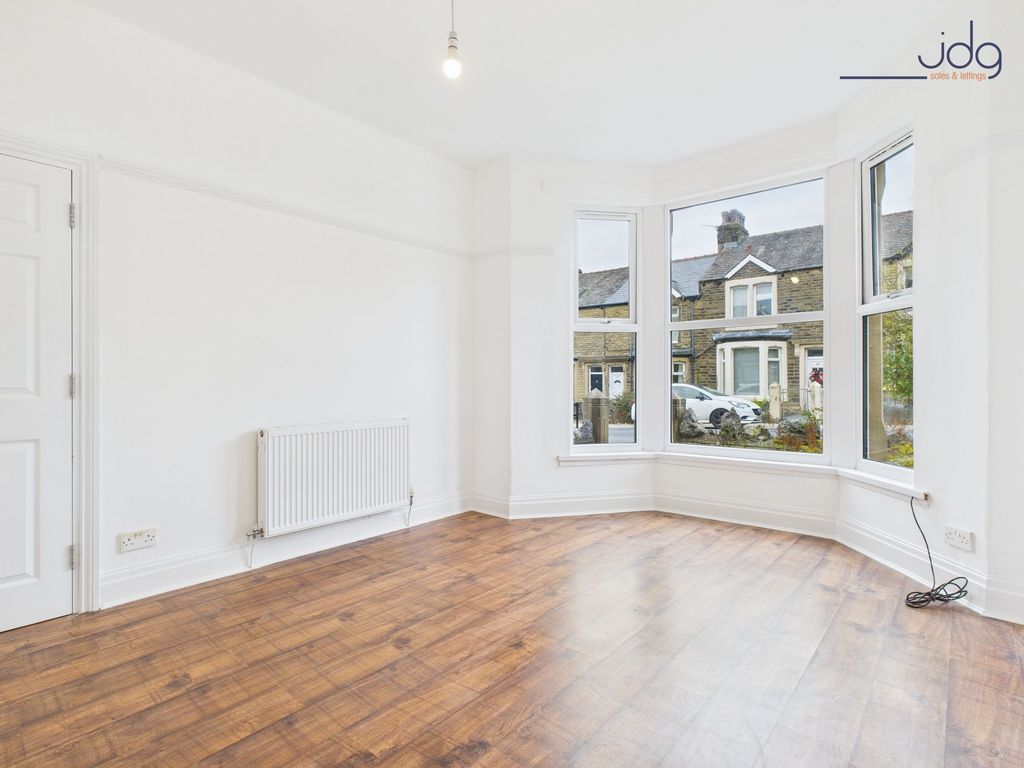 Property photo 2 of 13 Living Room With Bay Window