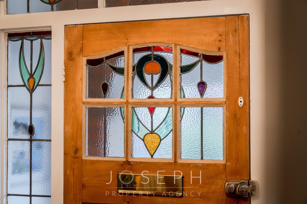 Property photo 3 of 29