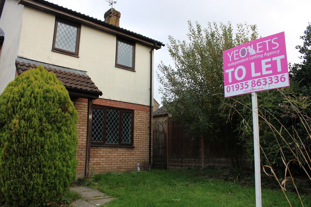 Property photo 1 of 9 Front Exterior