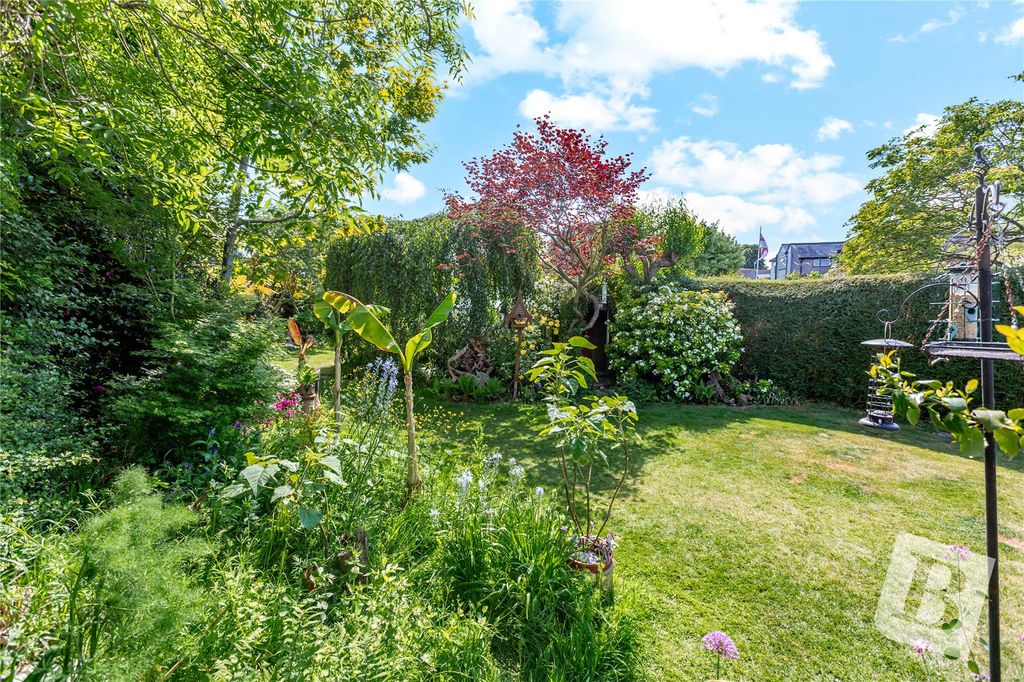 Property photo 3 of 34 Picture No. 30