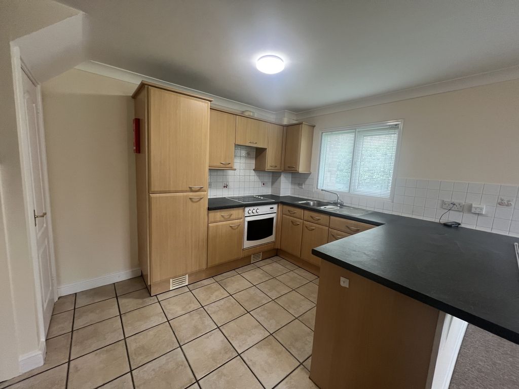 Property photo 2 of 8 Img_2541