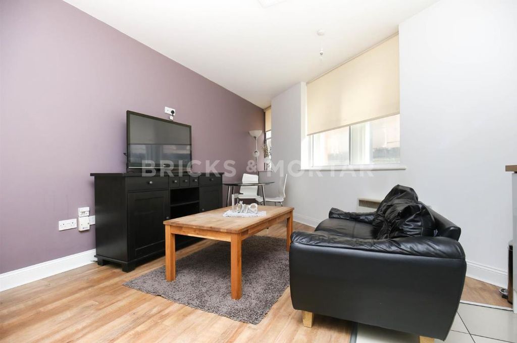 Property photo 1 of 13 Screenshot 2025-06-24 111902.Png