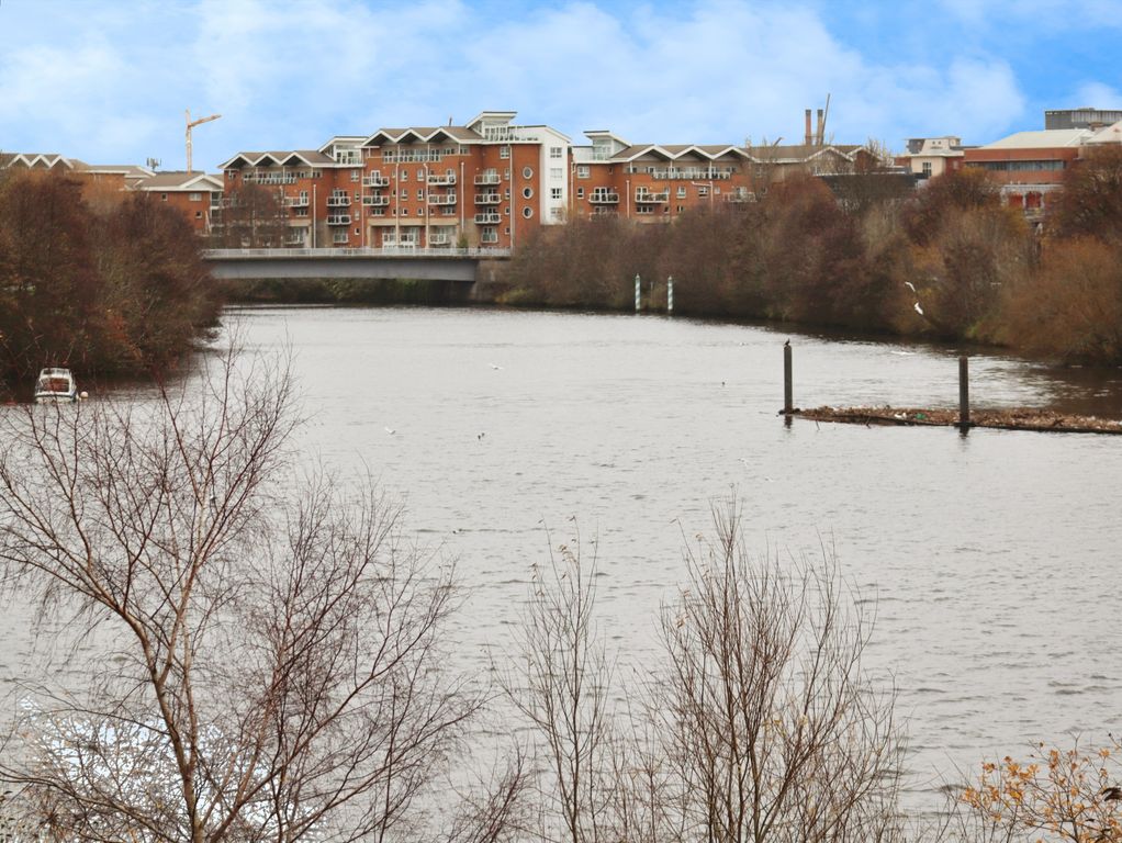 Property photo 3 of 18 Img_6126