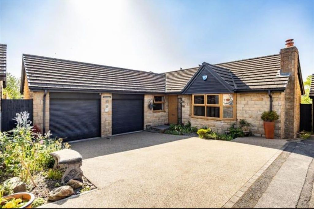 Property photo 1 of 17 Whatsapp Image 2026-04-28 At 7.07.21 Pm (1).Jpeg