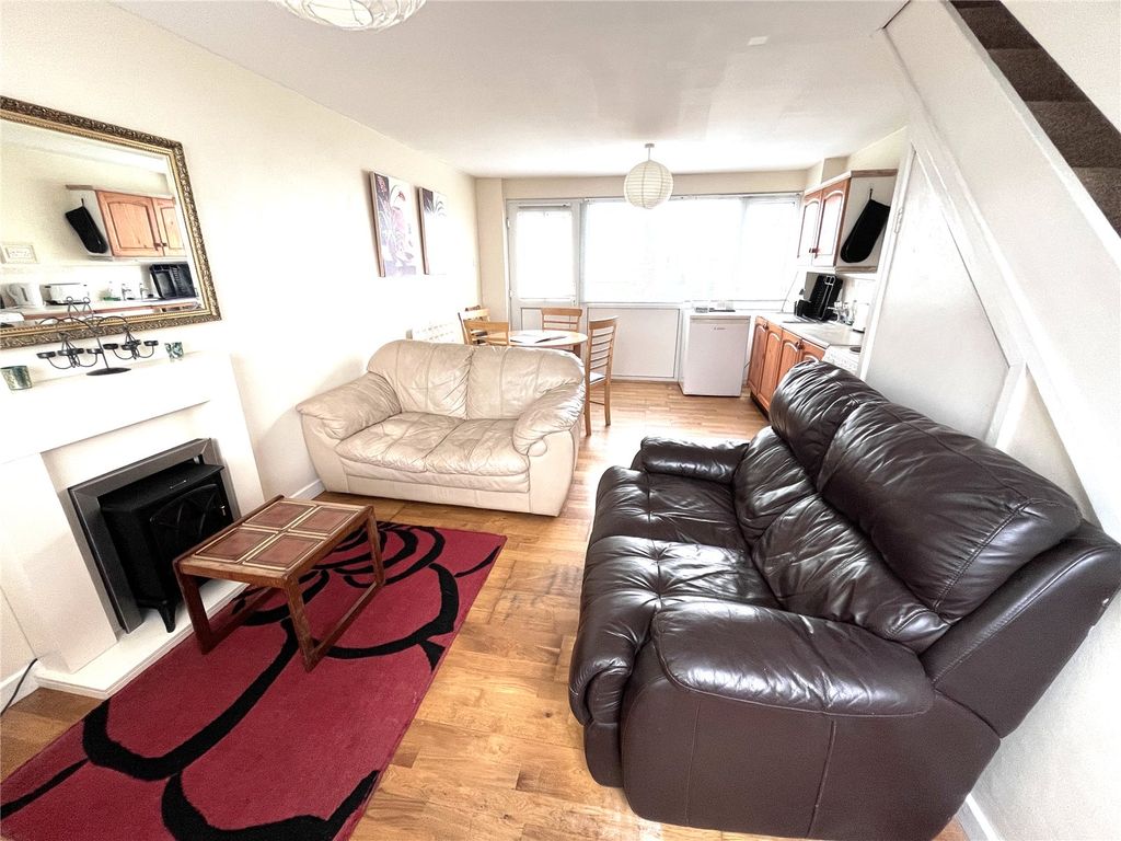 Property photo 2 of 15 Picture No. 14