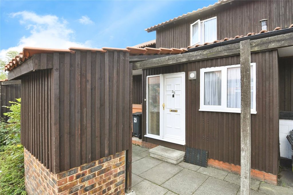 Property photo 1 of 21 Picture No. 24