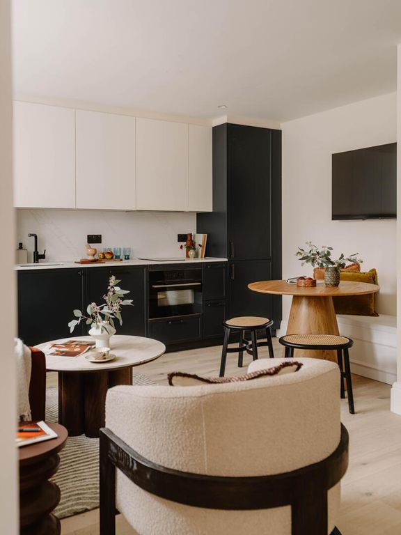 Property photo 2 of 11 Tav1