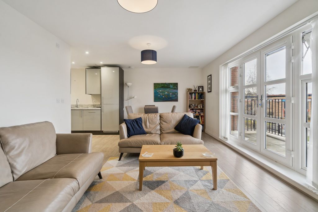 Property photo 3 of 15