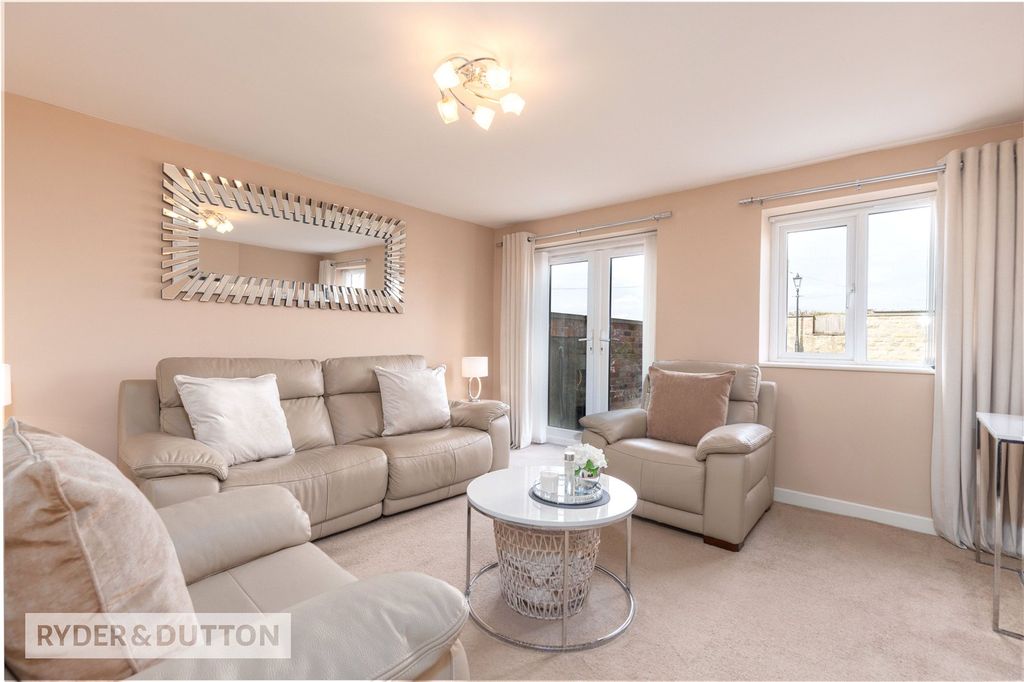 Property photo 3 of 25 Picture No. 09