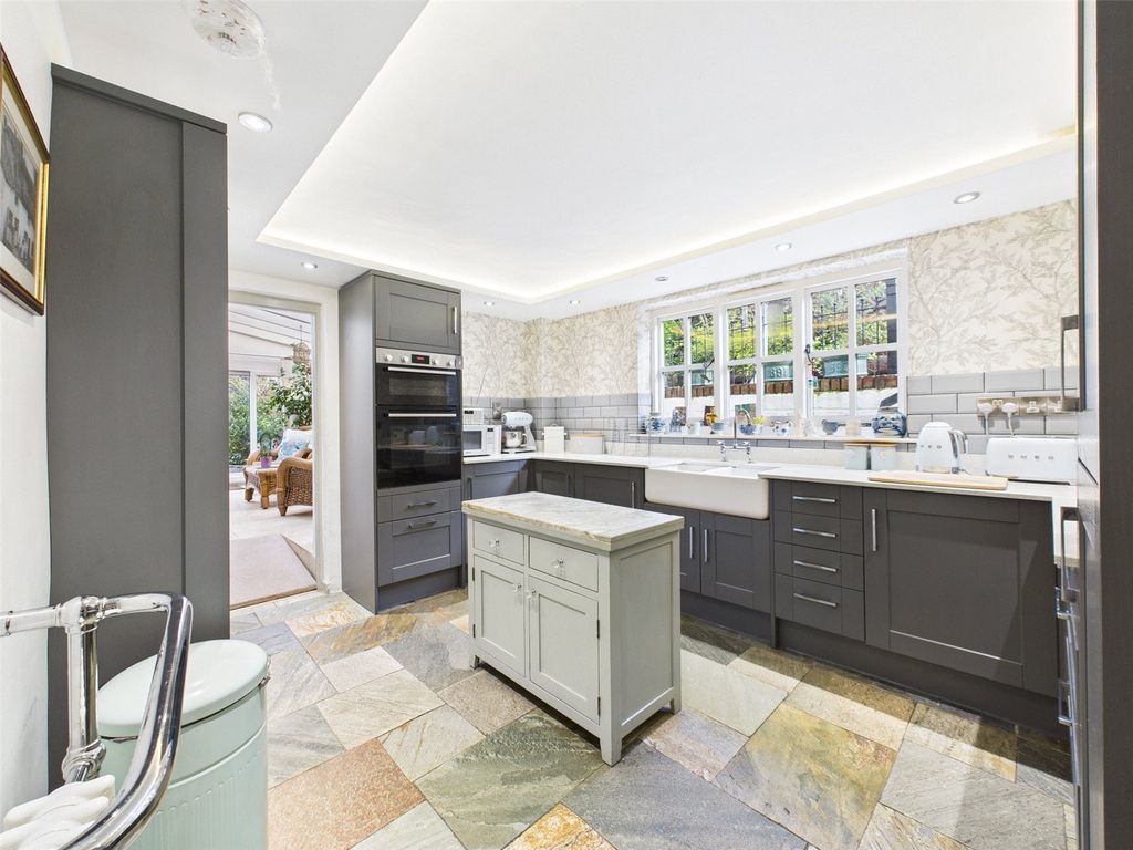 Property photo 2 of 23 Kitchen