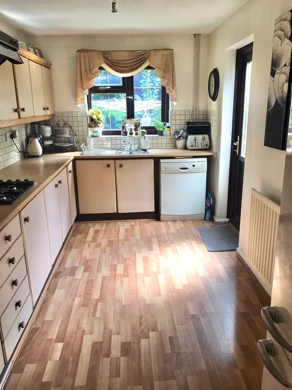 Property photo 3 of 8 13A5Fb30-2A5E-4A80-9062-8d62B5F31Ef0