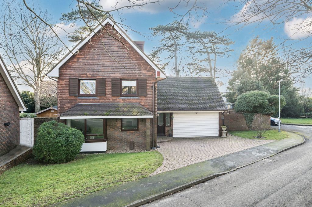 Property photo 1 of 23