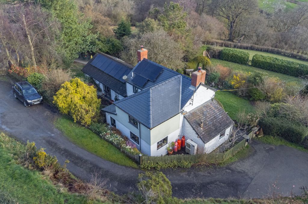Additional image 42 of 3 bed cottage for salePenstrowed, Newtown, Powys SY16