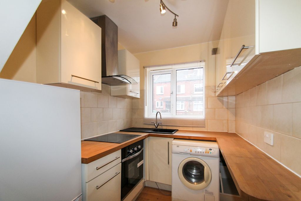 Property photo 2 of 8 Img_5997_3_Original.