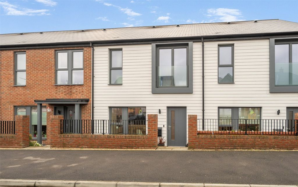 Property photo 1 of 27 Picture No. 31