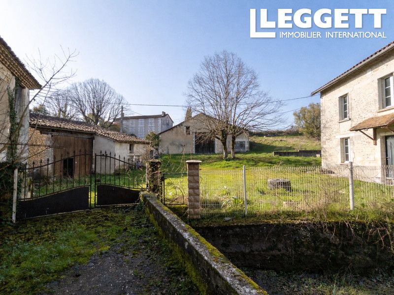 Property photo 3 of 10