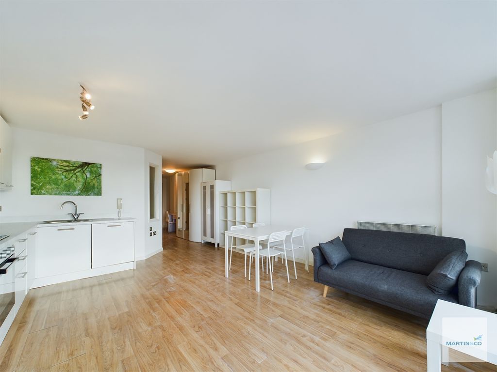 Property photo 3 of 8
