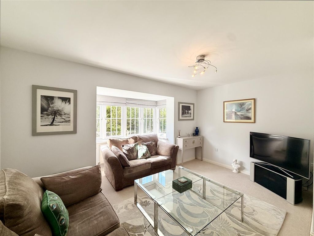 Property photo 2 of 23 2