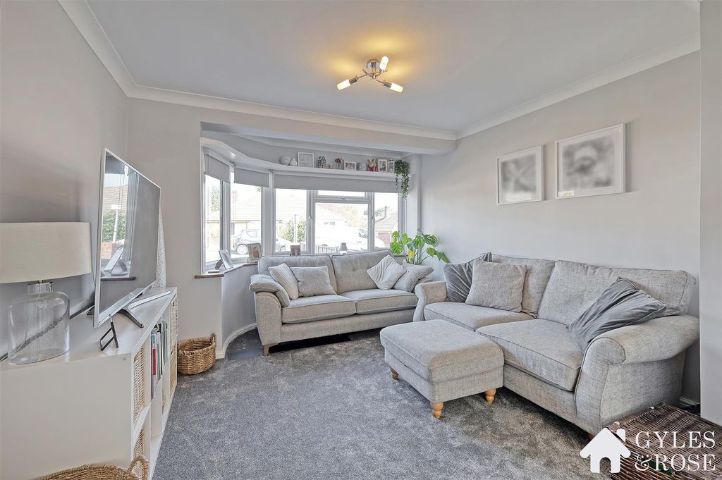 Property photo 3 of 15 Living Room