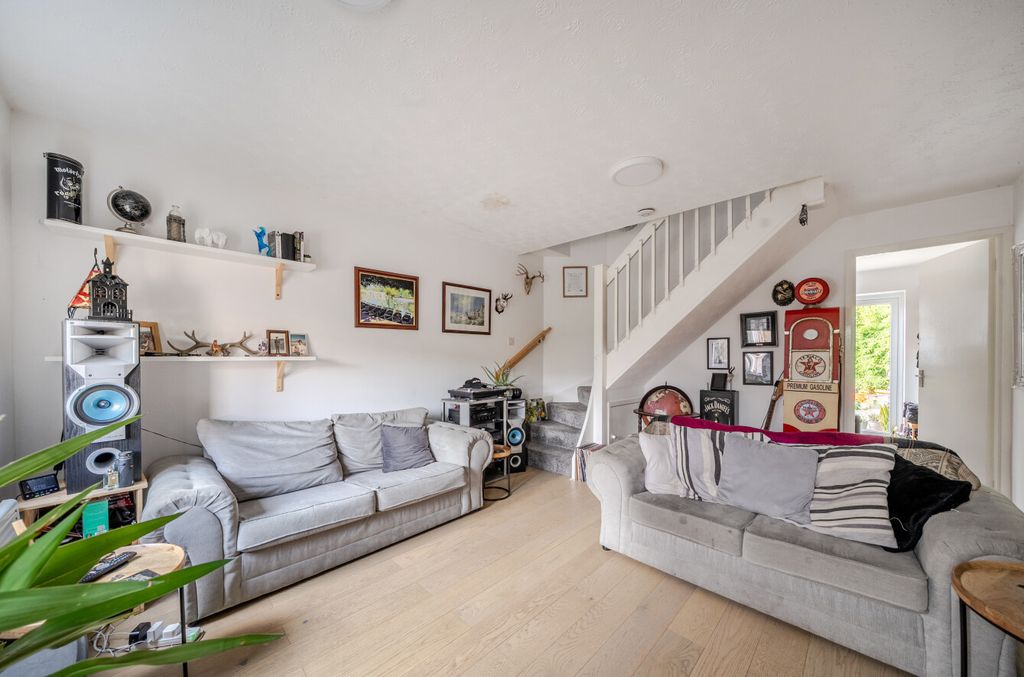 Property photo 2 of 16 1522694-13-6Ab109...