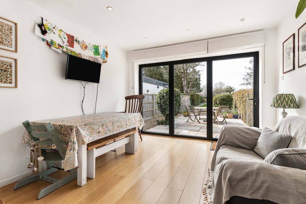 Property photo 2 of 34 3475354